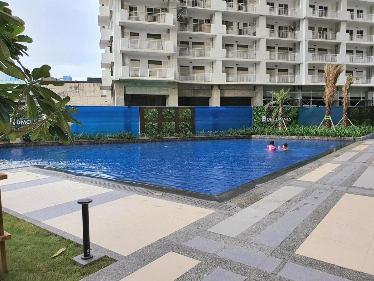 Lovely, Cozy One Bedroom With Wi-fi Pool In Pasig Manila