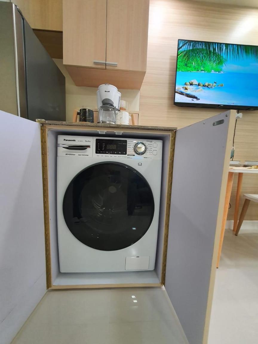 Lovely, Cozy One Bedroom With Wi-fi Pool In Pasig Manila